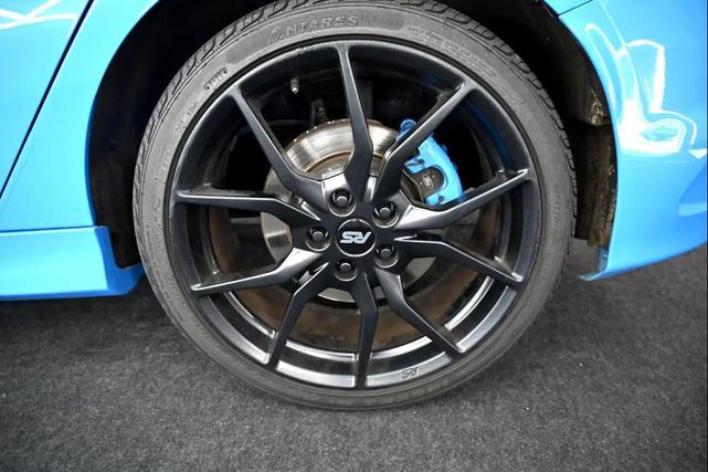 Photo of 2018 Nitrous Blue Ford Focus RS
