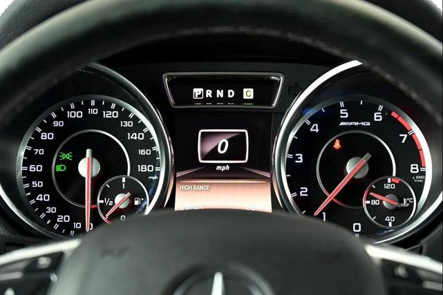Photo of 2015 Magnetite Black Mercedes-Benz G-Class