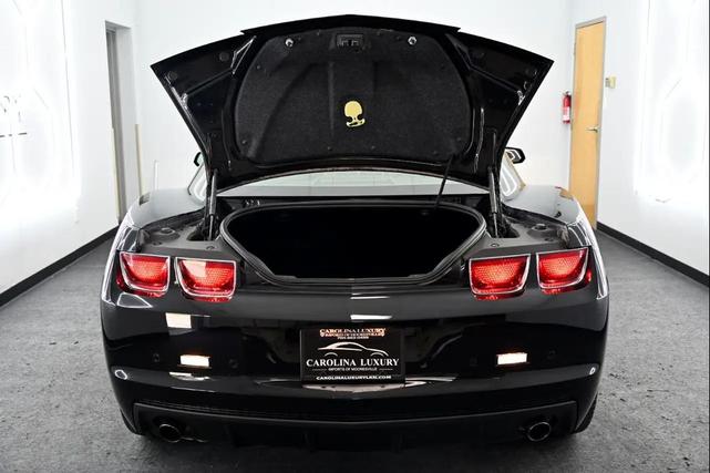 Photo of 2011 Black Chevrolet Camaro