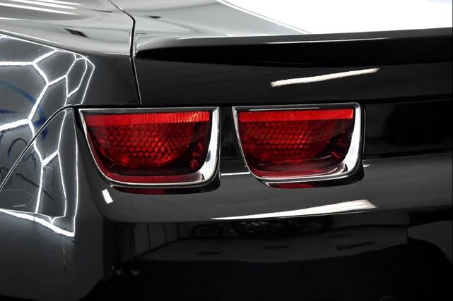 Photo of 2011 Black Chevrolet Camaro