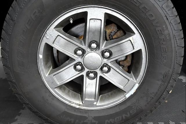Photo of 2017 Black Chevrolet Silverado 1500
