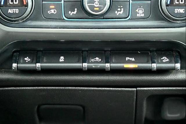 Photo of 2017 Black Chevrolet Silverado 1500