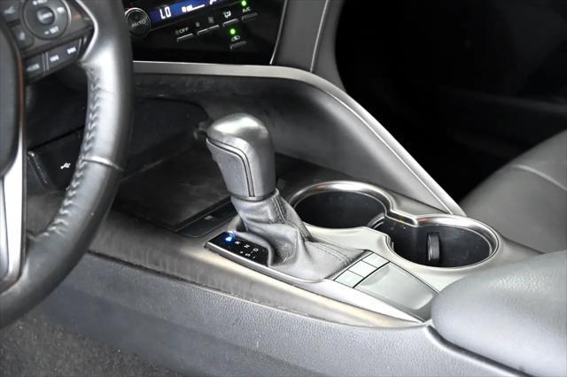 Photo of 2023 Ice Edge White Toyota Camry