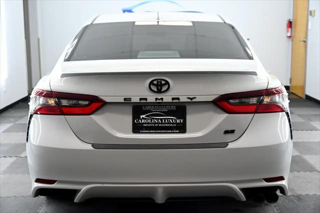 Photo of 2023 Ice Edge White Toyota Camry