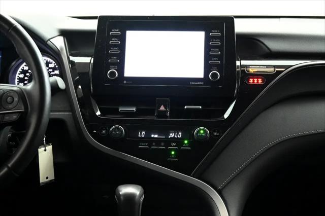 Photo of 2023 Ice Edge White Toyota Camry