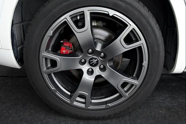Photo of 2021 Bianco Maserati Levante