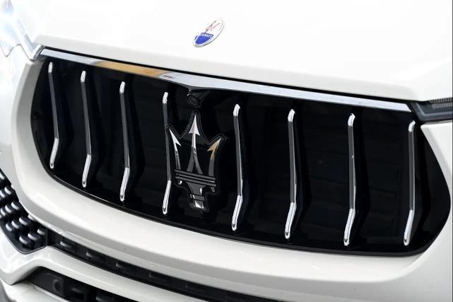 Photo of 2021 Bianco Maserati Levante