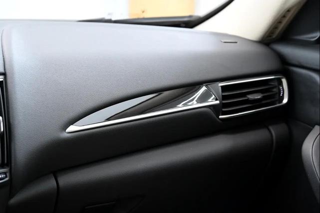 Photo of 2021 Bianco Maserati Levante