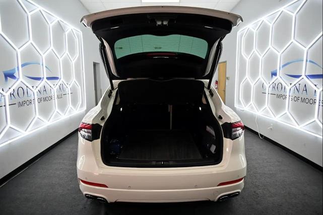 Photo of 2021 Bianco Maserati Levante
