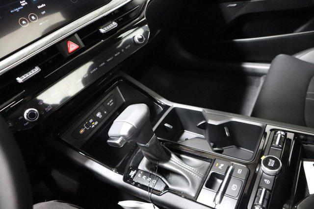 Photo of 2025 AURORA BLACK Kia K5