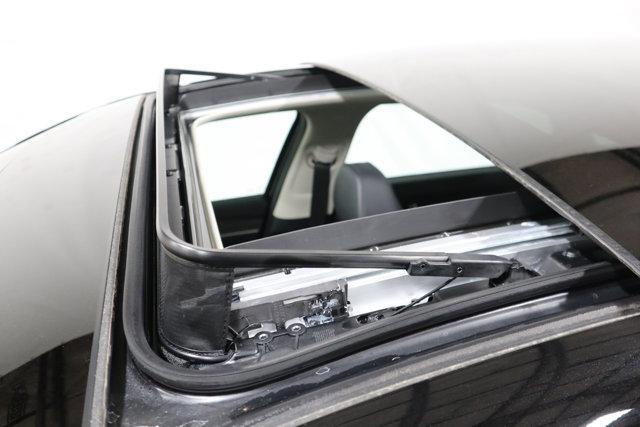 Photo of 2025 AURORA BLACK Kia K5