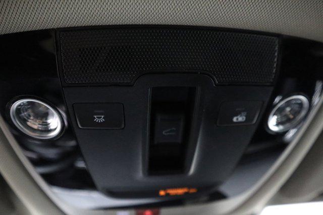 Photo of 2025 AURORA BLACK Kia K5