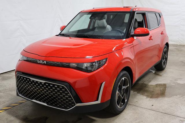 Photo of 2025 Inferno Red Kia Soul
