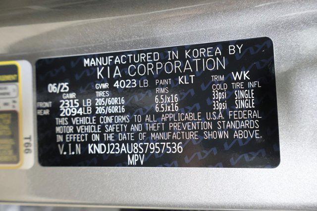 Photo of 2025 Steel Gray Kia Soul