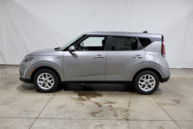 Photo of 2025 Steel Gray Kia Soul