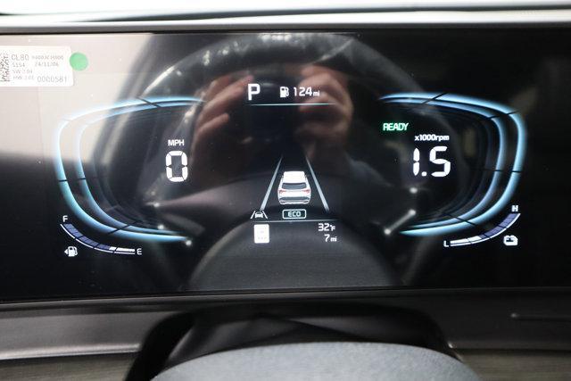 Photo of 2025 Snow White Pearl Kia Sportage