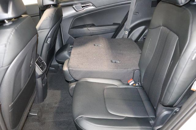 Photo of 2026 Wolf Gray Kia Sportage