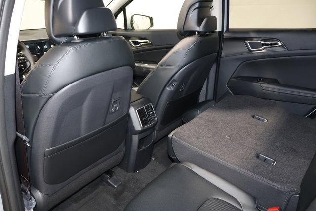 Photo of 2026 Wolf Gray Kia Sportage