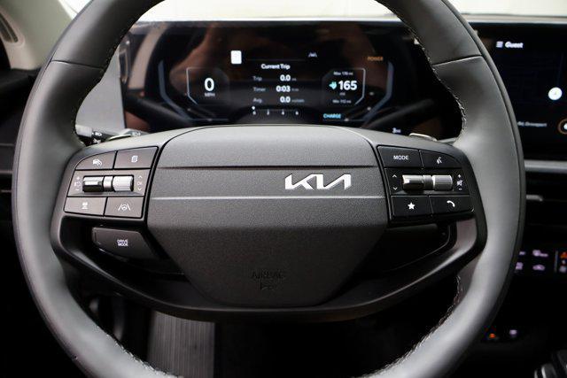Photo of 2025 Ebony Black Kia EV6