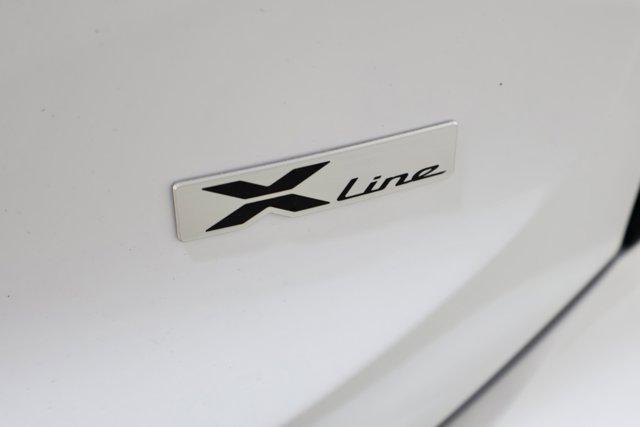 Photo of 2025 GLACIAL WHITE Kia Telluride