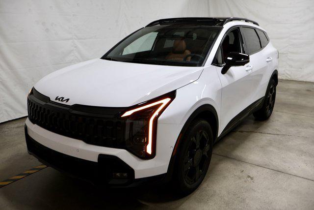 Photo of 2026 Glacial White Pearl Kia Sportage