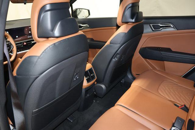 Photo of 2026 Glacial White Pearl Kia Sportage