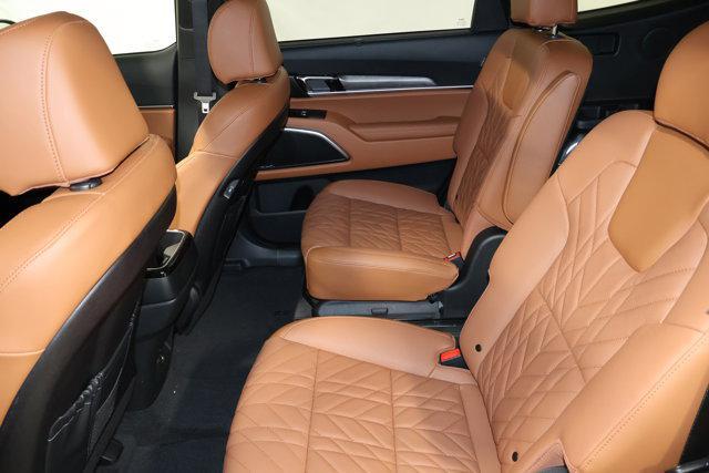 Photo of 2025 Panthera Metal Kia Telluride