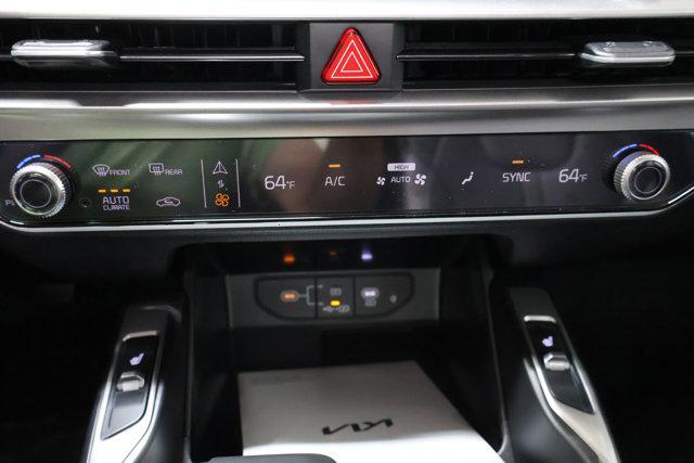 Photo of 2026 Wolf Gray Kia Sorento