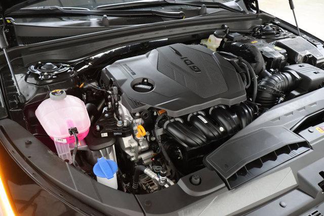 Photo of 2026 AURORA BLACK Kia K5