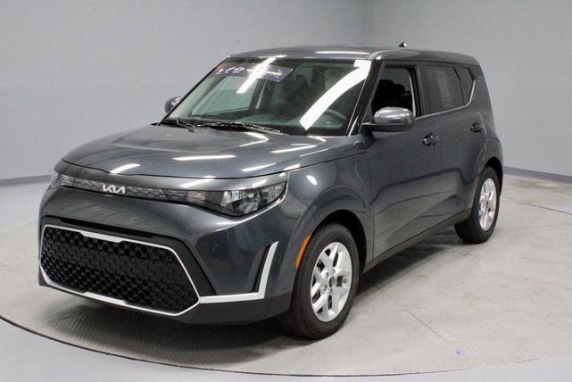 Photo of 2024 Gravity Gray Kia Soul