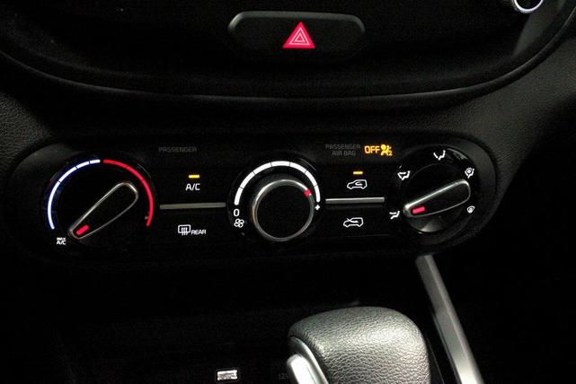 Photo of 2024 Gravity Gray Kia Soul