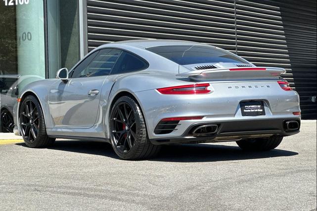 Photo of 2017 GT Silver Metallic Porsche 911