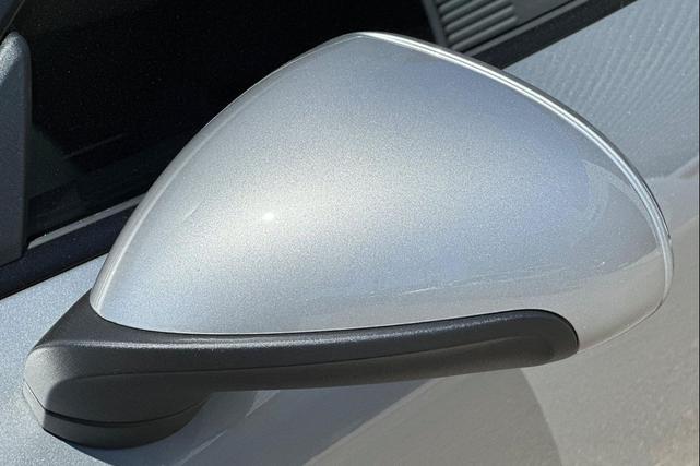 Photo of 2017 GT Silver Metallic Porsche 911
