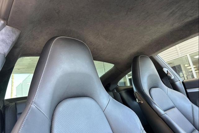 Photo of 2017 GT Silver Metallic Porsche 911