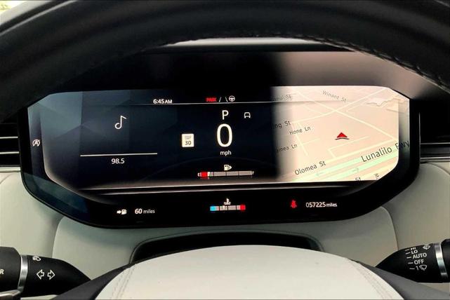 Photo of 2023 Fuji White Land Rover Range Rover Sport