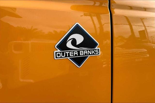 Photo of 2021 Cyber Orange Metallic Tricoat Ford Bronco