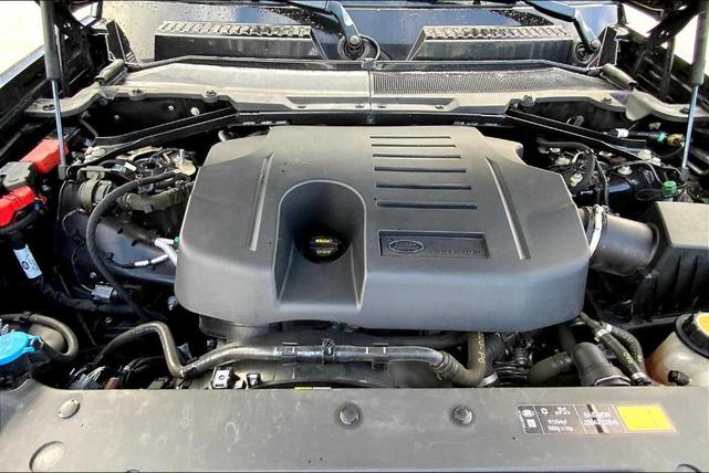 Photo of 2023 Santorini Black Land Rover Defender