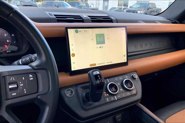 Photo of 2023 Santorini Black Land Rover Defender