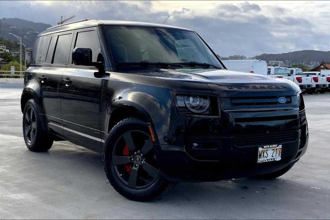 Photo of 2023 Santorini Black Land Rover Defender