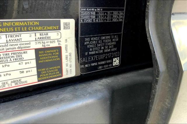Photo of 2023 Santorini Black Land Rover Defender