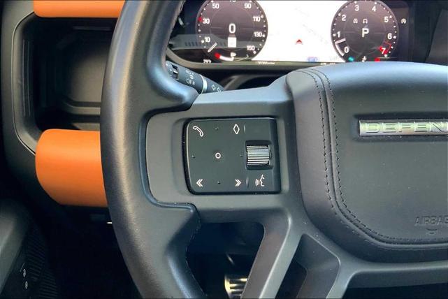 Photo of 2023 Santorini Black Land Rover Defender