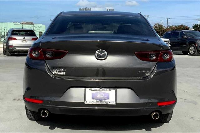 Photo of 2019 Machine Gray Metallic Mazda Mazda3
