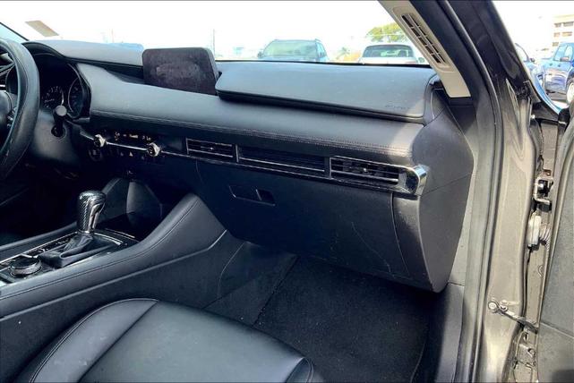 Photo of 2019 Machine Gray Metallic Mazda Mazda3