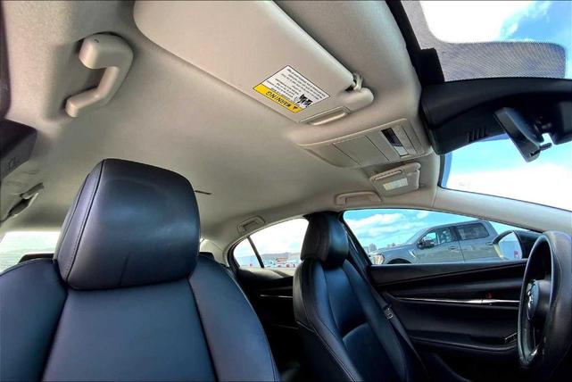 Photo of 2019 Machine Gray Metallic Mazda Mazda3