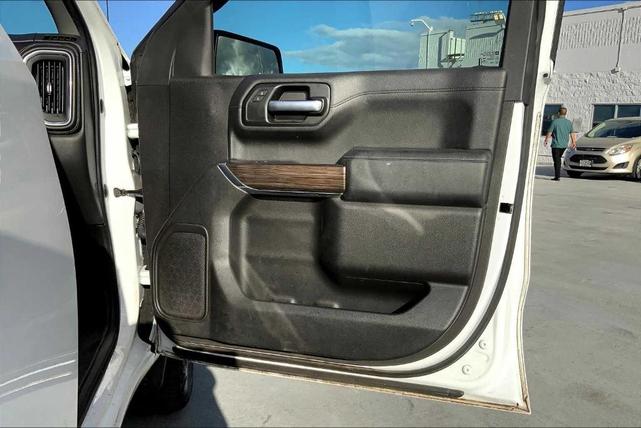 Photo of 2019 Summit White Chevrolet Silverado 1500