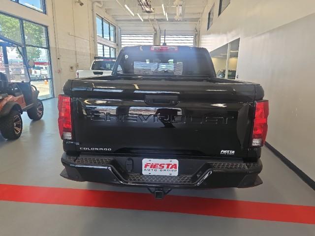 Photo of 2024 Black Chevrolet Colorado