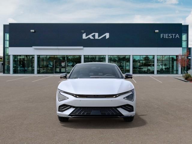 Photo of 2025 White Kia EV6