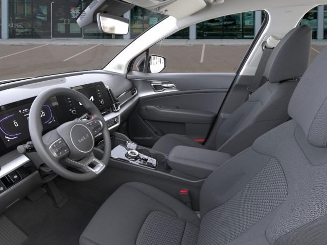 Photo of 2025 Black Kia Sportage Hybrid