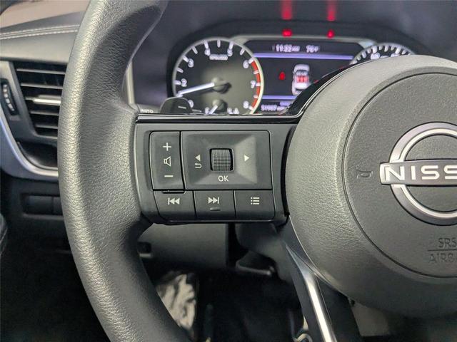 Photo of 2023 Brilliant Silver Metallic Nissan Rogue