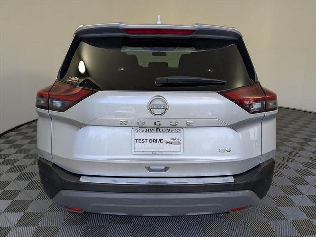 Photo of 2023 Brilliant Silver Metallic Nissan Rogue